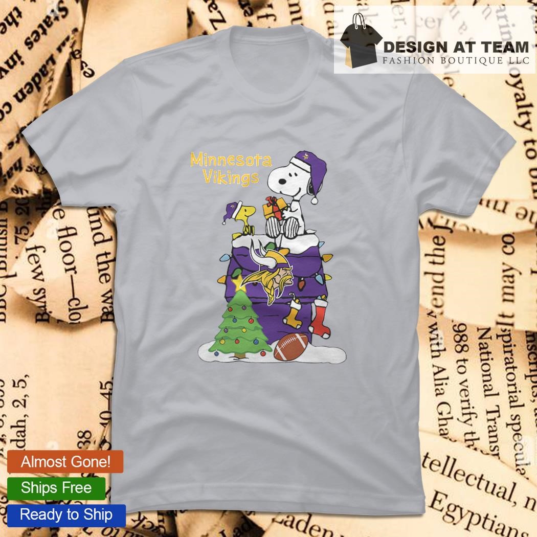 Snoopy I Love The Minnesota Vikings Christmas Shirt