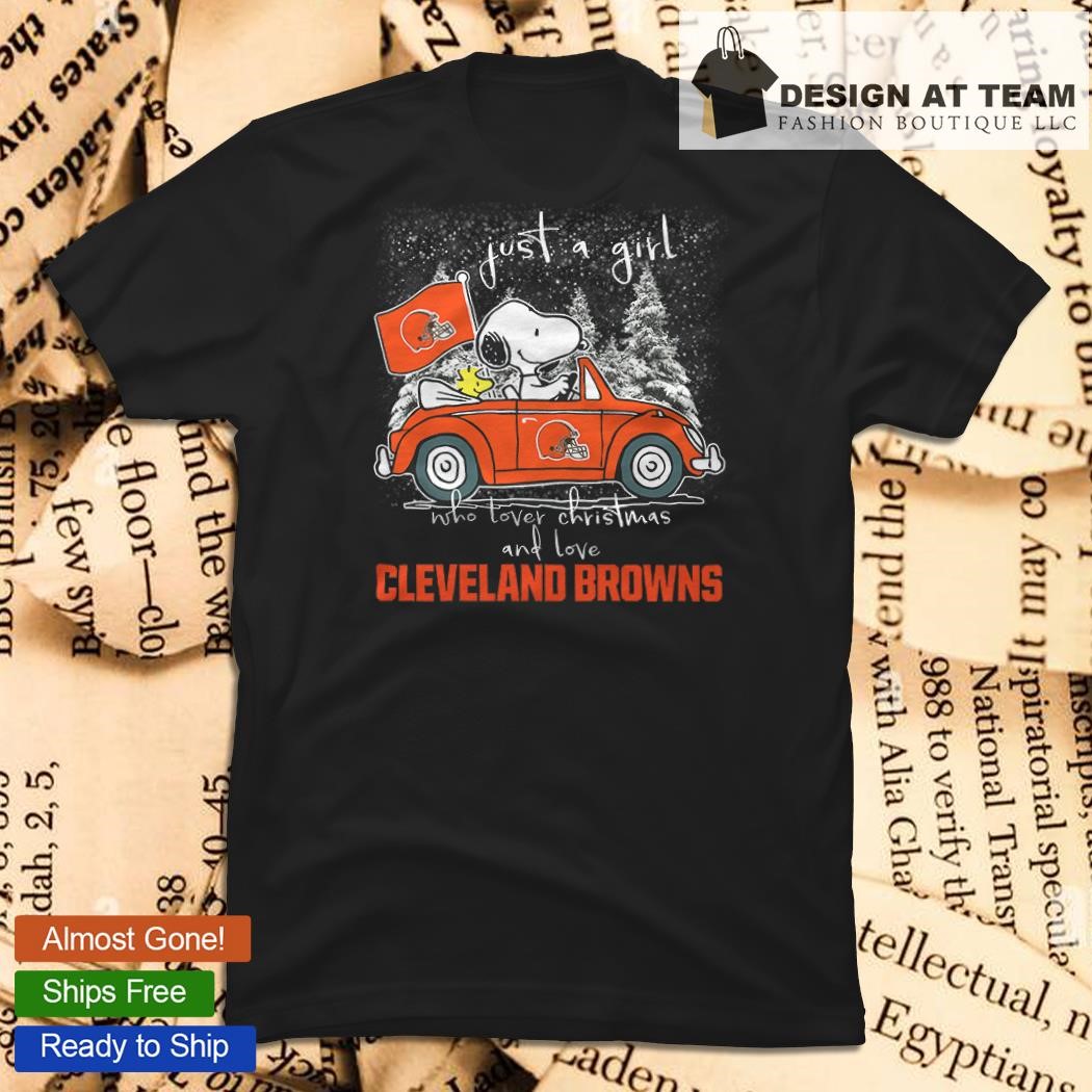 Just A Girl Who Lover Christmas And Love Cleveland Browns T-shirt