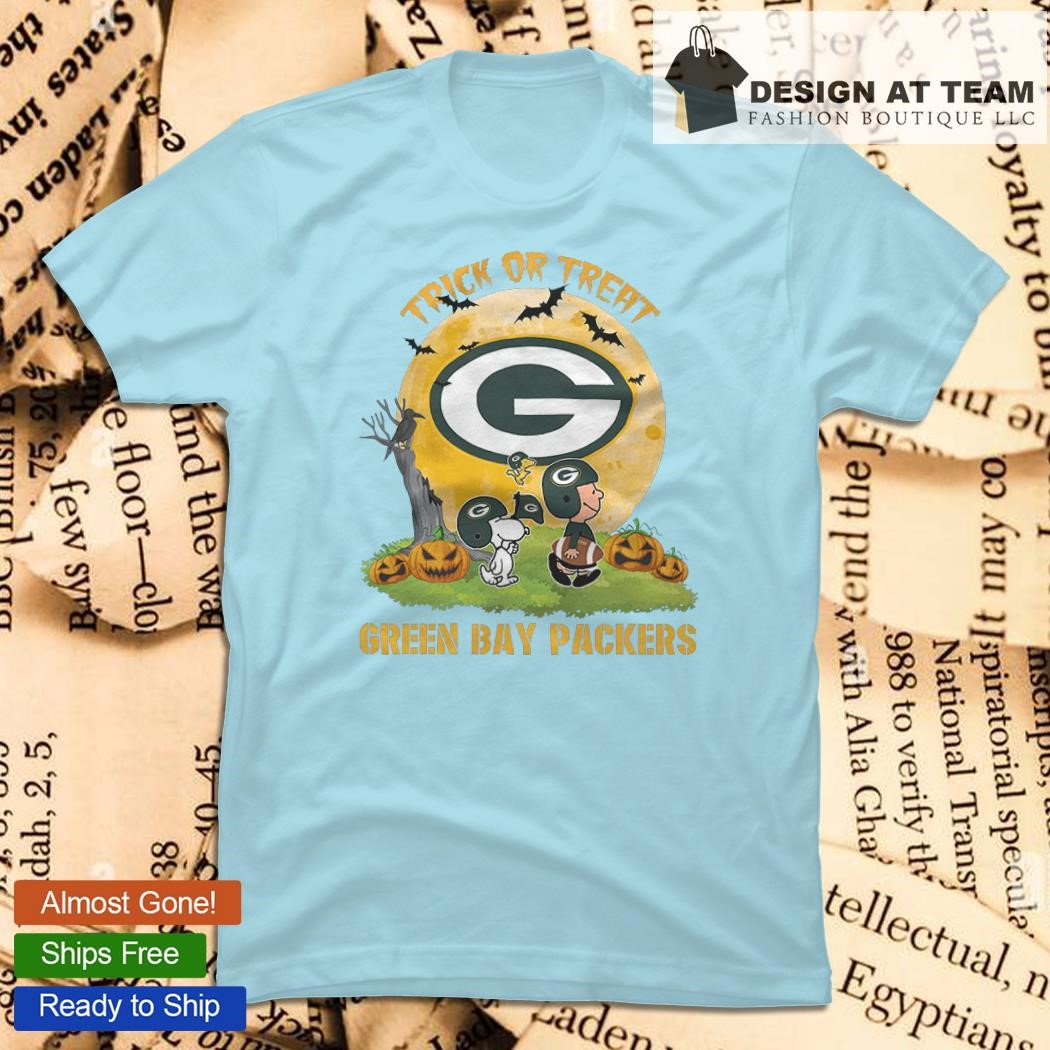 Nouvette Snoopy Green Bay Packers Christmas Shirt