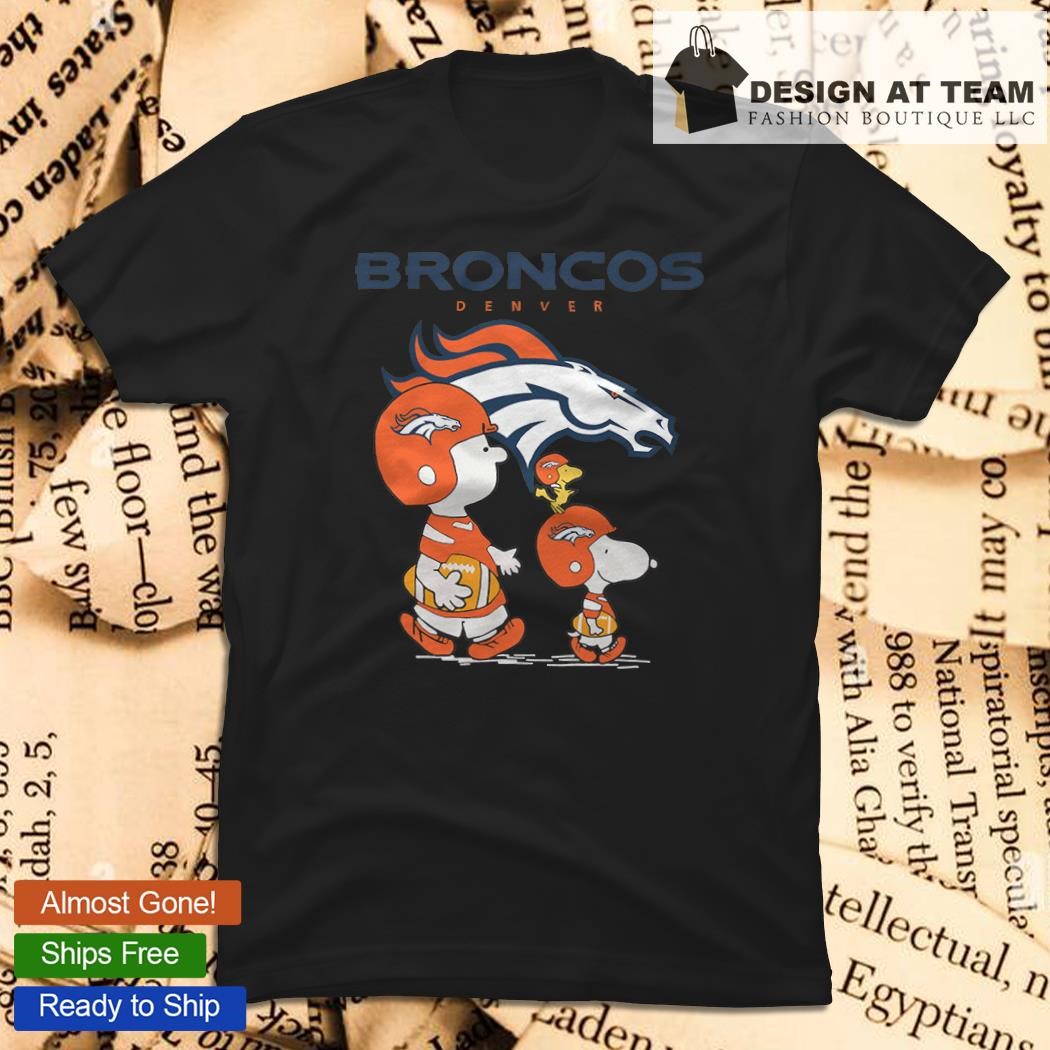 Denver Broncos She Loves The D Short Sleeve T Shirt Blue Size M