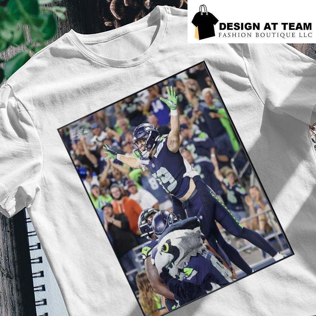 Jake Bobo Seattle Seahawks The Best Moments Minnesota Vikings vs Seattle  Seahawks poster shirt - Limotees