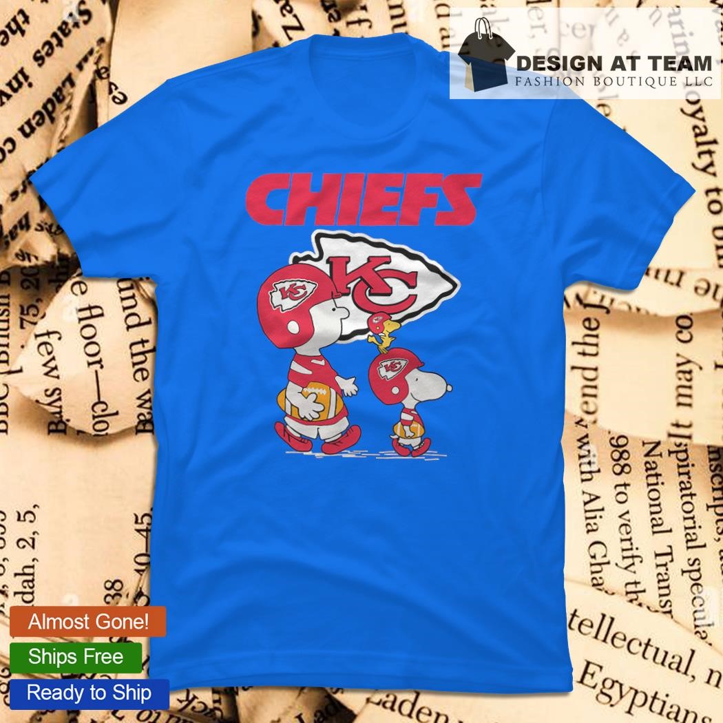 Charlie Brown & Snoopy: Kansas City Chiefs T-Shirt - TeeNaviSport