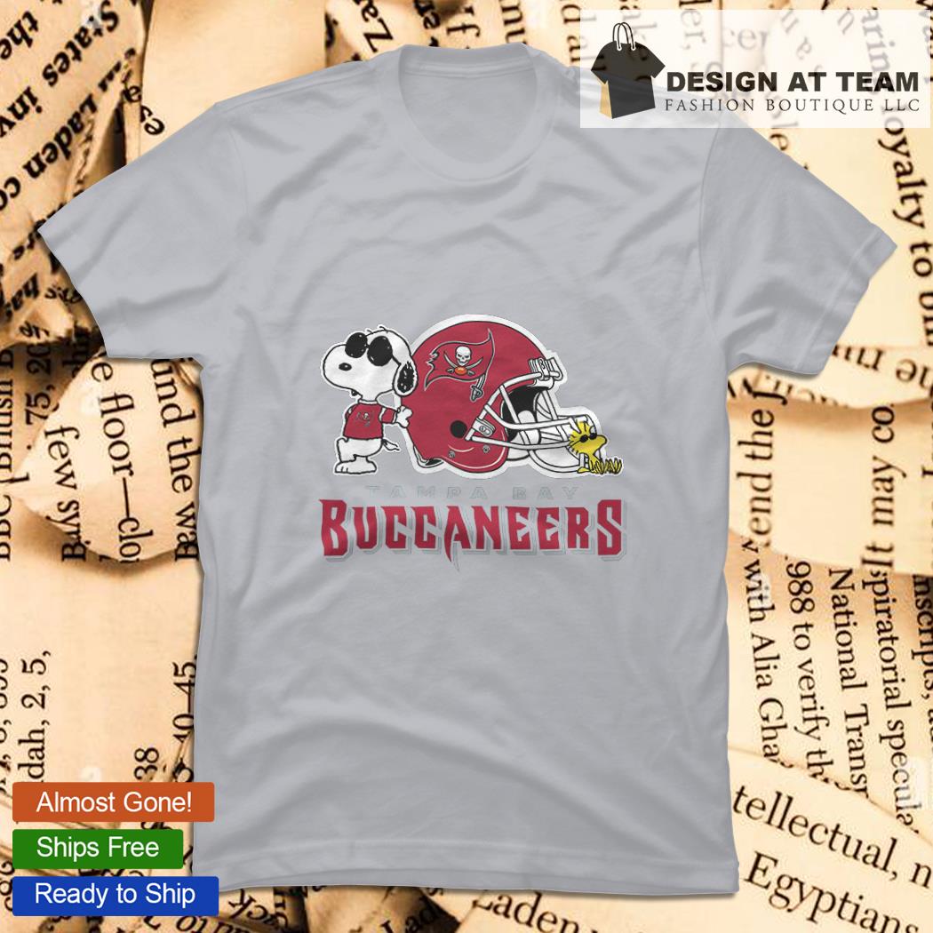 Snoopy And Woodstock I Only Roll With The Tampa Bay Buccaneers T-Shirt - T- shirts Low Price