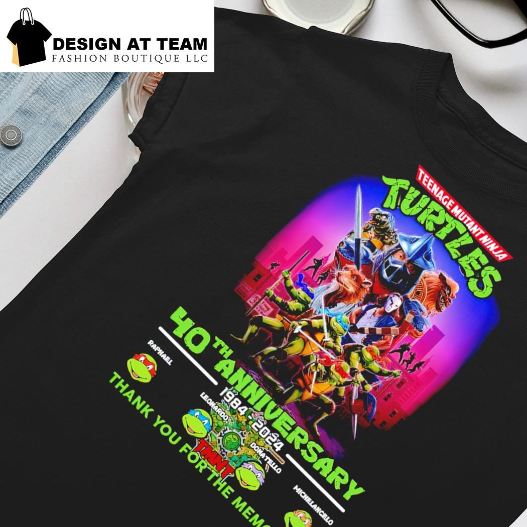 Teenage Mutant Ninja Turtles Group Womens T-Shirt